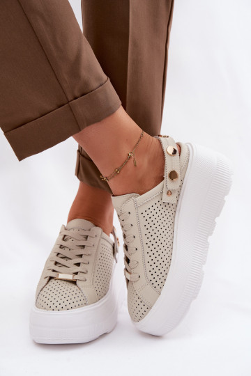 Peau avec des éléments ajourés Chaussures modèle baskets Féminin avec une plateforme avec des sangles Activé Pięcie D&A LR61-708
