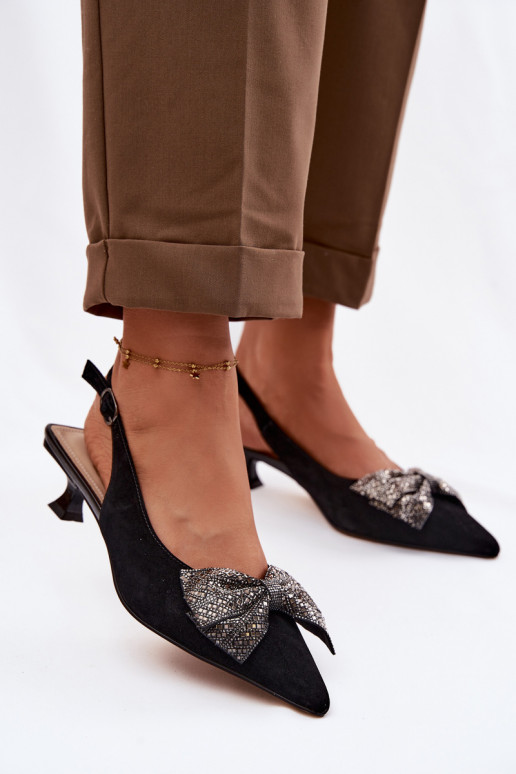 Peau Sandales en daim avec des rubans avec des talons D&A CR61-3130 couleur noire