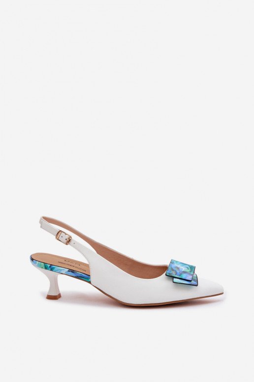 Peau Chaussures Féminin avec des talons avec des ornements D&A LZ61-2006 couleur blanche