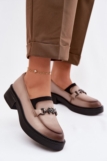 Mocassins en cuir pour femmes avec détails décoratifs Vinceza 39985 couleur sable