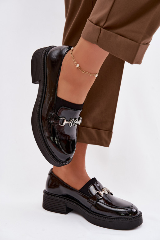 Peau Mocassins laqués Féminin Avec des décorations Detalem Vinceza 39985 couleur noire