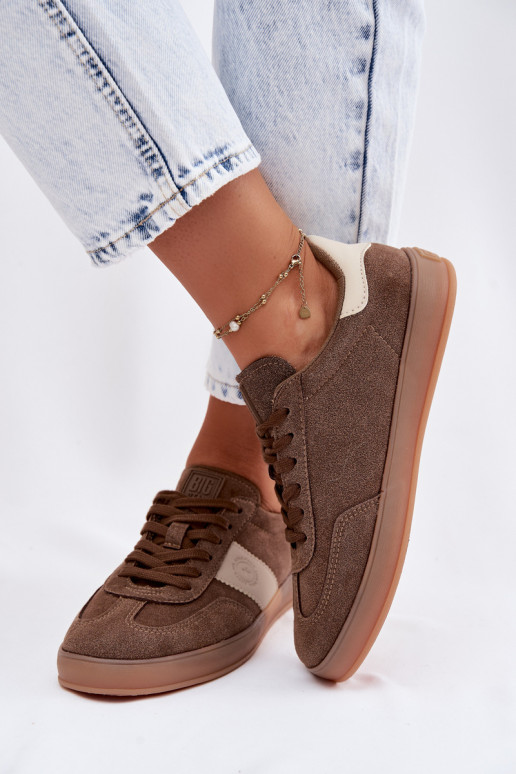 Chaussures modèle baskets Féminin Big Star TT274116 marron