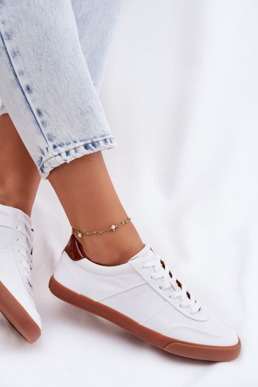 Chaussures modèle baskets Féminin Big Star TT274366 couleur blanche