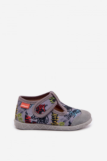 Chaussons Milami Puéril avec attaches adhésives couleur grise Jasimrra 2