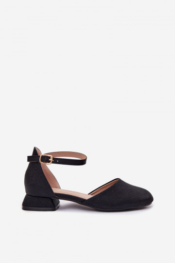 Puéril Sandales brillantes Sur un talon bas couleur noire Nelly 2