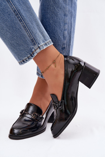 Bottines en cuir véritable laqué Féminin avec des talons Vinceza 18116 couleur noire 2