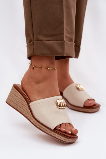 Pantoufles pour femmes avec une plateformeImitacją Plecionki Sergio Leone KL325 beige 2