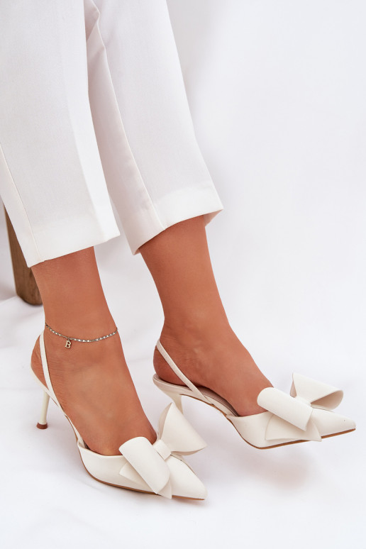 chaussures à talons hautsOdkrytymi Piętami I Kokardką couleur ivoire Eklevia