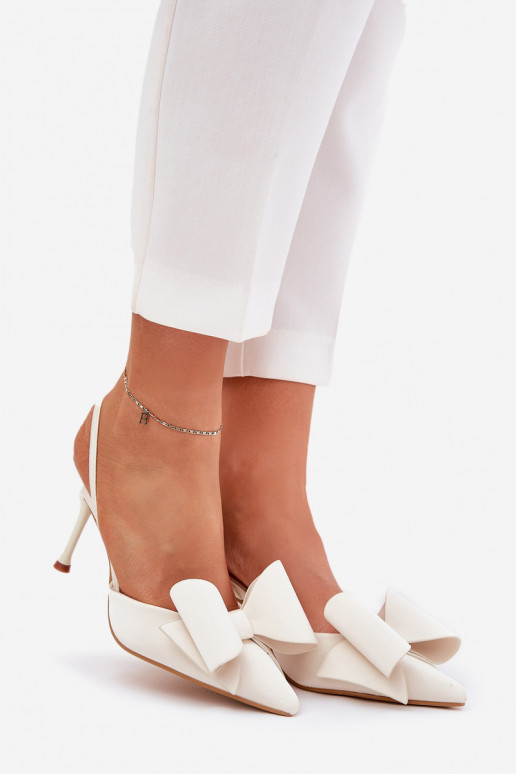 chaussures à talons hautsOdkrytymi Piętami I Kokardką couleur ivoire Eklevia