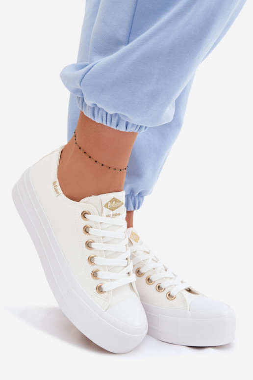 Chaussures de loisirs avec une plateforme Lee Cooper LCDANS-26-31-4369 couleur blanche