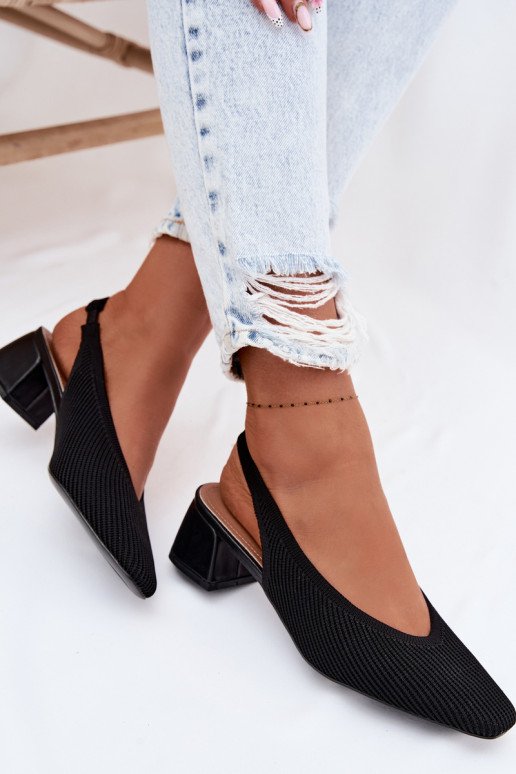  Sandales pour femmes avec des talons couleur noire Il fautrcelle