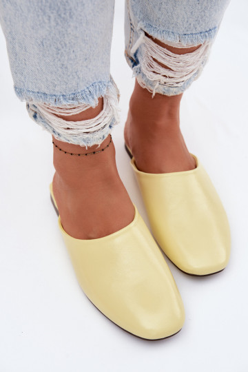 Chaussons jaunes en simili cuir à semelle plate Romelle