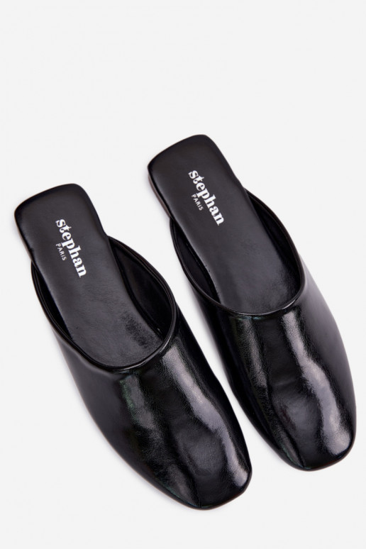 Pantoufles pour femmes MuleImitacji Skóry isocèle couleur noire Romelle