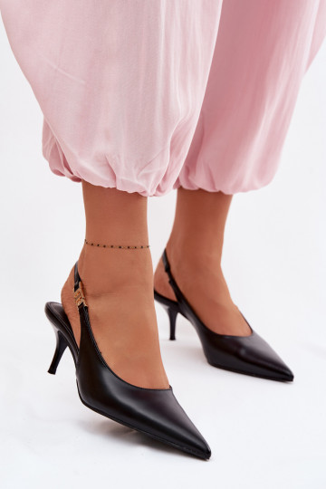 Sandales pour femmesImitacji Skóry avec des talons fins couleur noire Jelissey