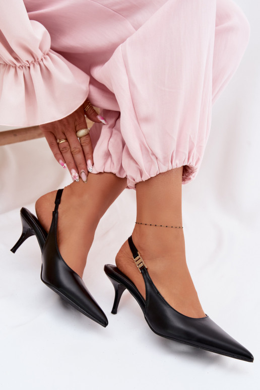 Sandales pour femmesImitacji Skóry avec des talons fins couleur noire Jelissey