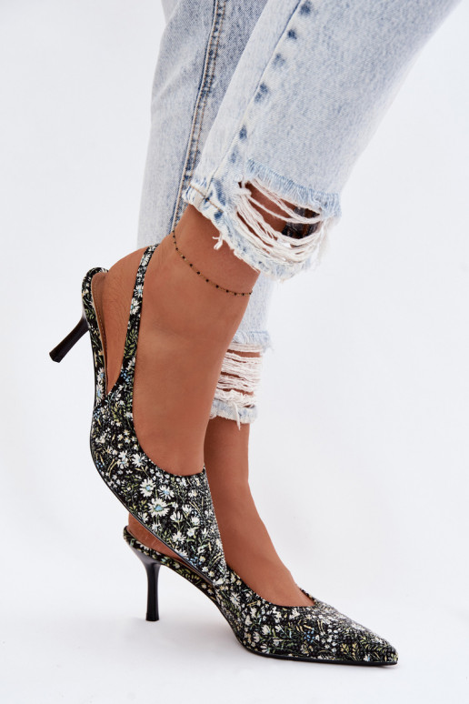 Décoré Sandales pour femmes avec des talons fins avec des fleurs couleur noire Olivelle