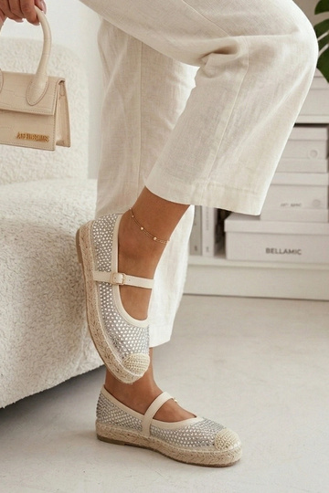 Espadrilles couleur sable à... 2