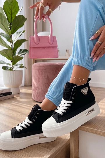 Baskets noires avec fourrure et zirconiums au-dessus de la cheville Lucia