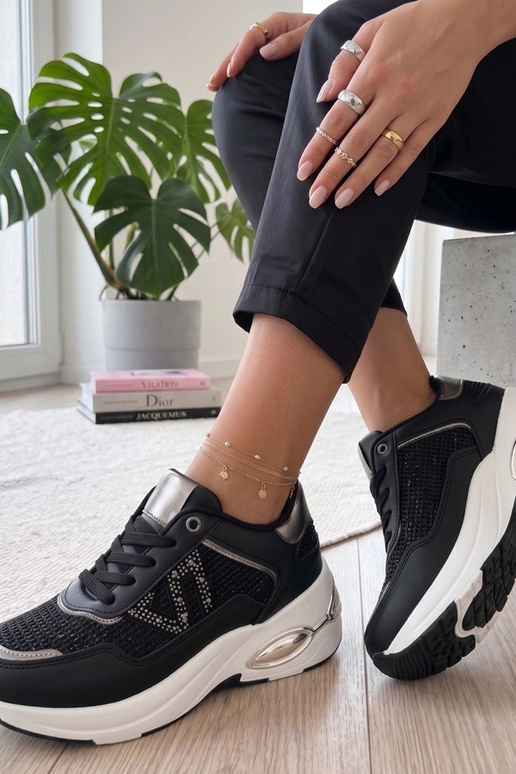 Baskets noires sur plateforme avec des zirconiums Rafaela