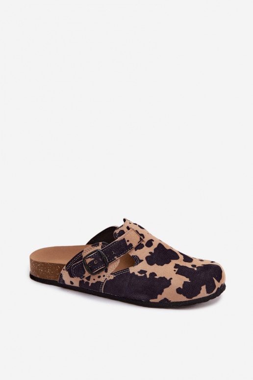 Mules en cuir daim avec boucles Zazoo 1905, couleurs sable et noir