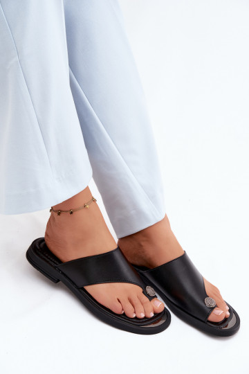 Chaussons en cuir noirs pour femmes avec large talon Vinceza 62307