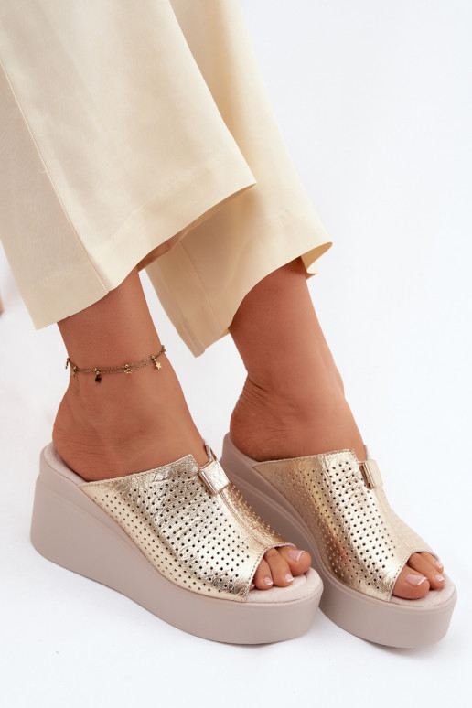 Chaussons à plateforme dorés en simili cuir pour femmes Vinceza 95392
