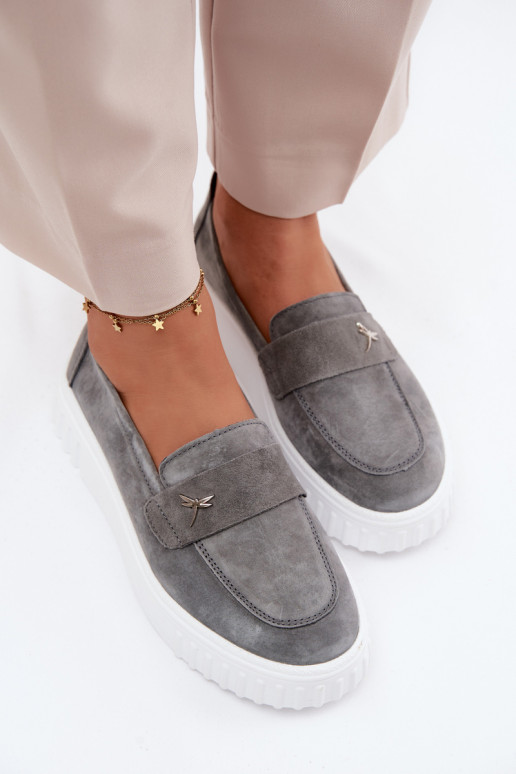 Peau en daim chaussures Féminin avec une plateforme Un modèle convaincant Vinceza 93218 couleur grise