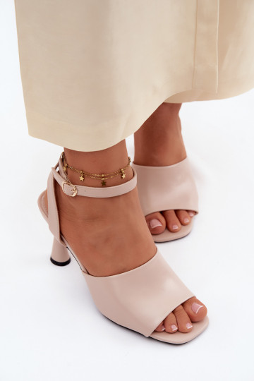 Sandales beiges pour femmes avec petits talons Vinceza 62297