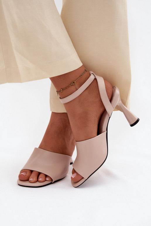 Sandales beiges pour femmes avec petits talons Vinceza 62297