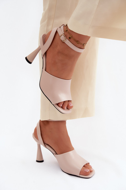 Sandales beiges pour femmes avec petits talons Vinceza 62297