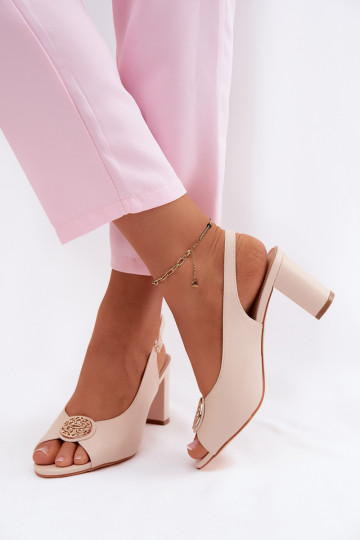 Sandales à talons hauts pour femmes avec détails dorés en sable Lotus 2