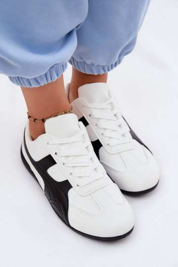 Chaussures blanches de style sneaker pour femmes Tai