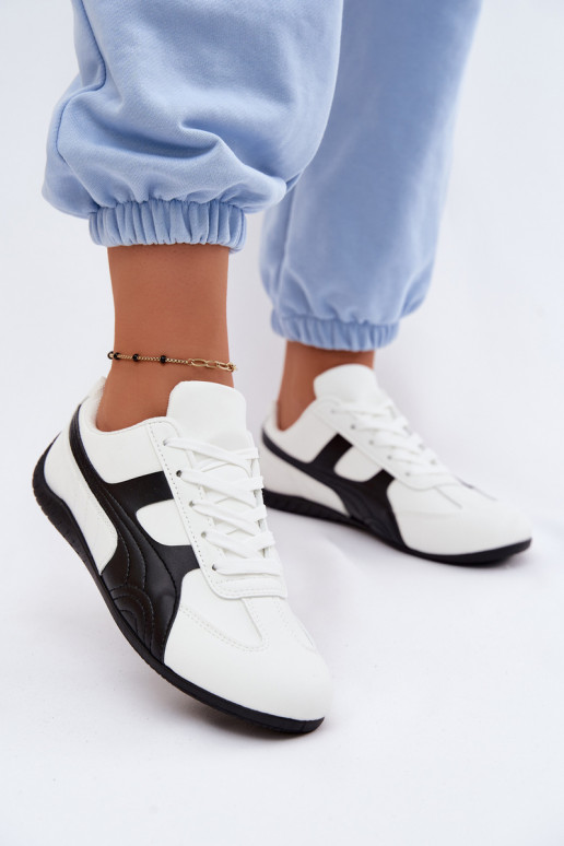Chaussures blanches de style sneaker pour femmes Tai