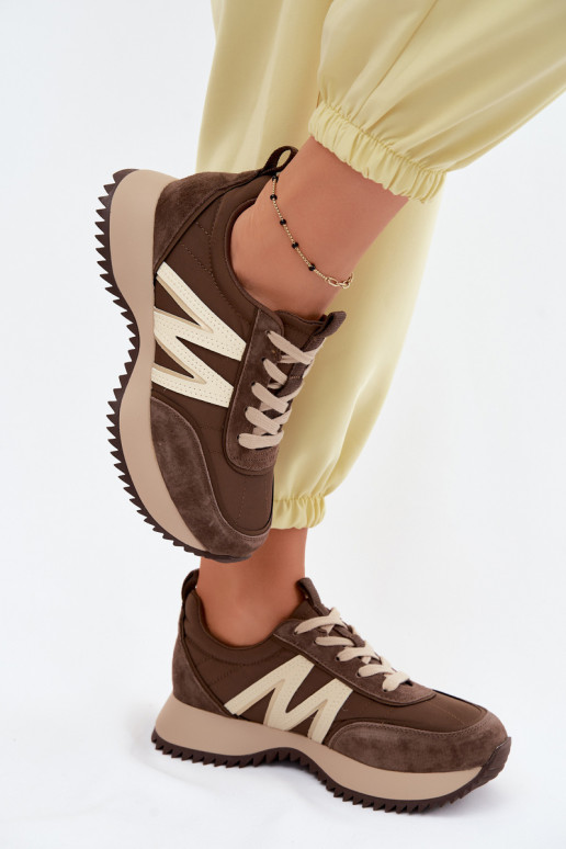 en daim Chaussures modèle baskets Féminin avec une plateforme Vinceza 41521 marron