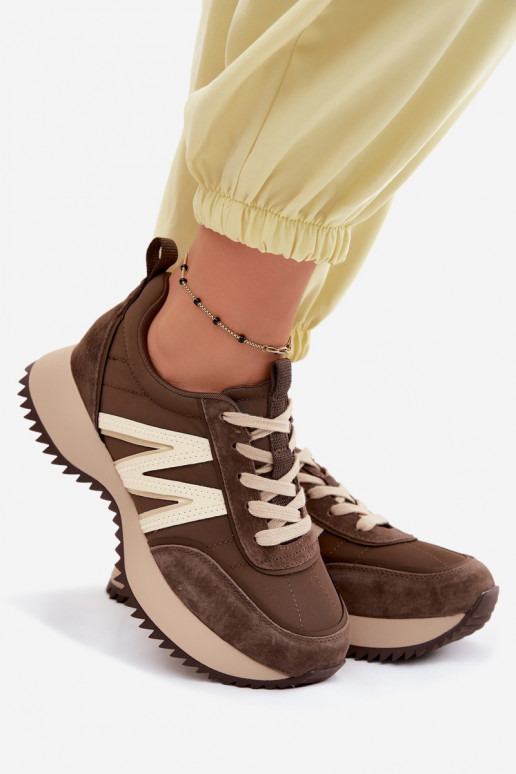 en daim Chaussures modèle baskets Féminin avec une plateforme Vinceza 41521 marron