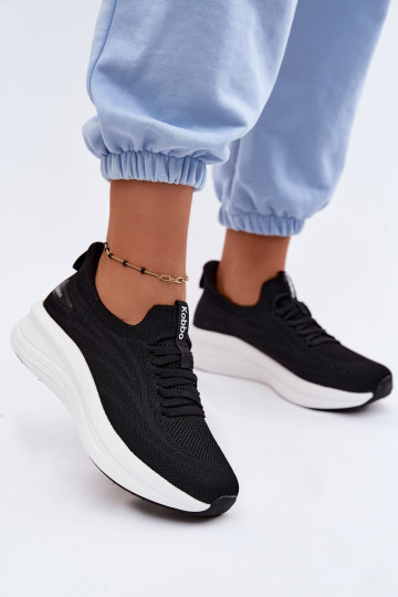  baskets Chaussures modèle baskets Féminin Un modèle convaincant Kobbo 102425 couleur noire 2