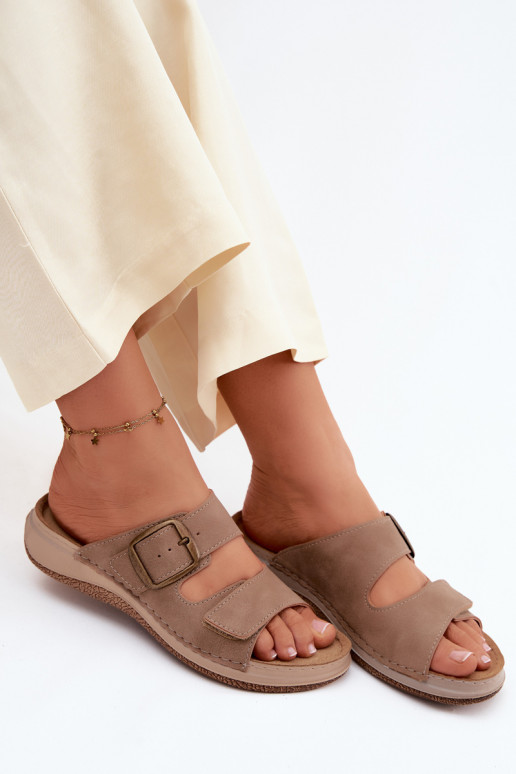 Pantoufles pour femmes avec boucles I avec fermoir adhésifem INBLU LL000006 marron