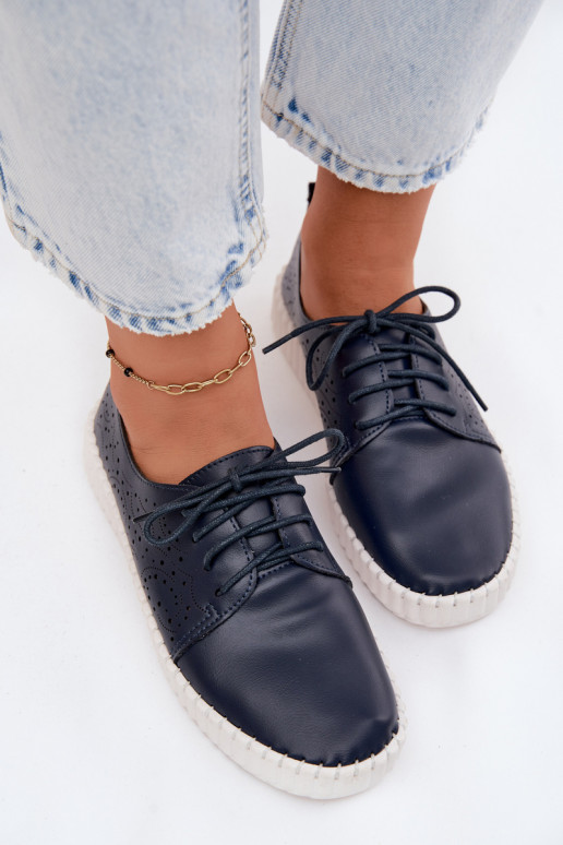 Chaussures perforées bleu marine avec lacets Pearla