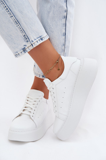 Peau Chaussures modèle baskets Féminin avec une plateforme Zazoo N408S2 couleur blanche 2