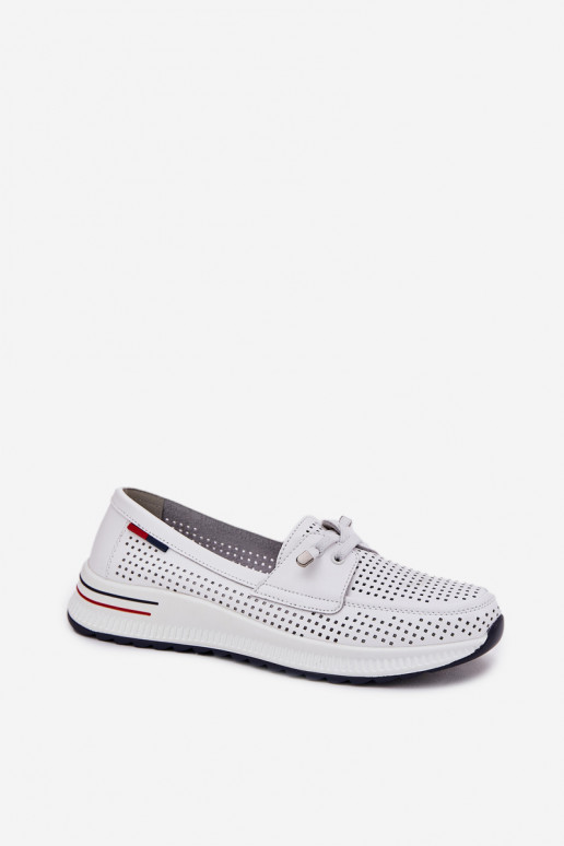 Peau chaussures Féminin avec une plateforme couleur blanche Violeth