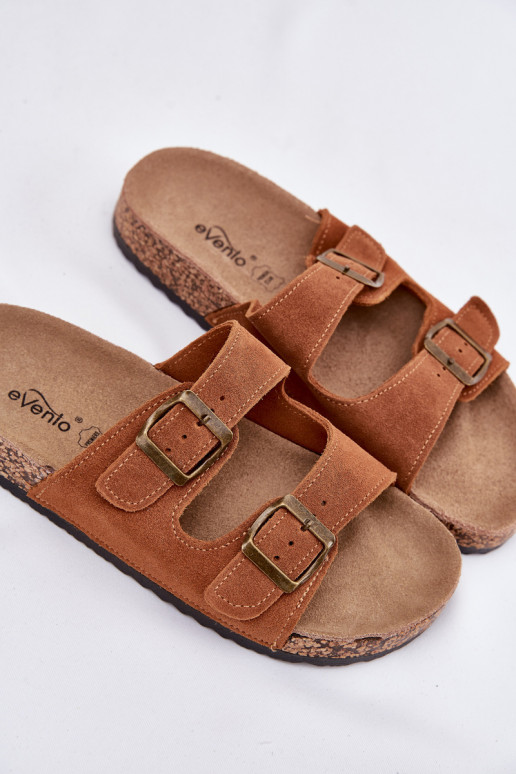 Chaussons en daim marron sur semelle en liège avec boucles Tavira