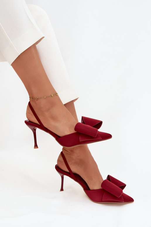 Chaussures à talons hauts bordeaux avec talon ouvert et nœud Eklevia