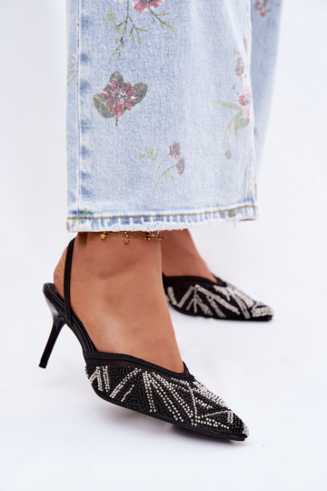 Sandales décorées avec maille et talons fins noirs Bedira 2