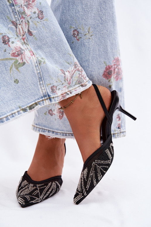 Sandales décorées avec maille et talons fins noirs Bedira