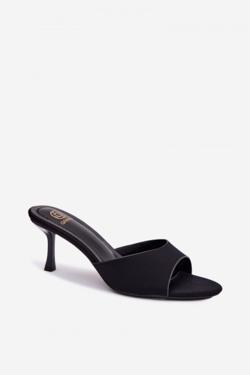 Chaussons pour femmes avec talons fins noirs Selmira 2