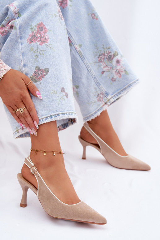 Sandales pour femmes avec des talons finsLamóÀką beige Relmira