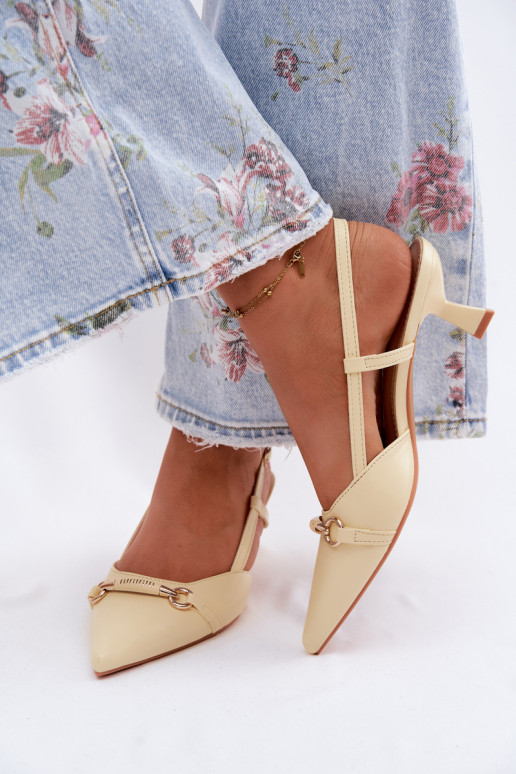 Sandales pour femmes avec des talons Ze Szpiczastymi Noskami couleur jaune Felessa