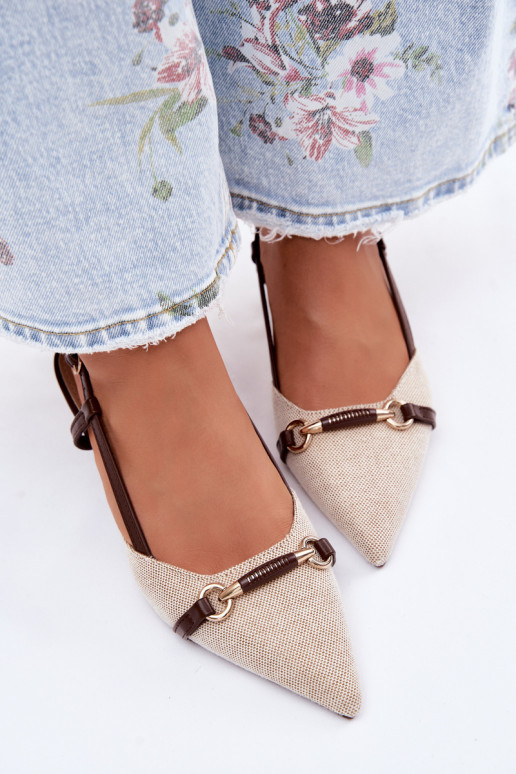 Sandales pour femmes avec des talons Ze Szpiczastymi Noskami brun-beige Felessa