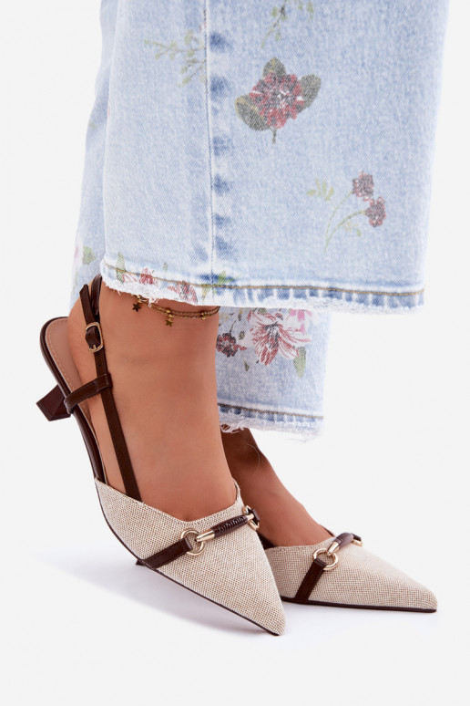 Sandales pour femmes avec des talons Ze Szpiczastymi Noskami brun-beige Felessa