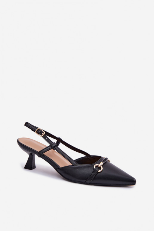 Sandales pour femmes avec des talons Ze Szpiczastymi Noskami couleur noire Felessa